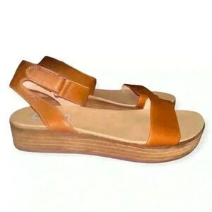 Steve Madden Women's Gaiya Cognac boho chic leather Platform Sandals size 8.5M